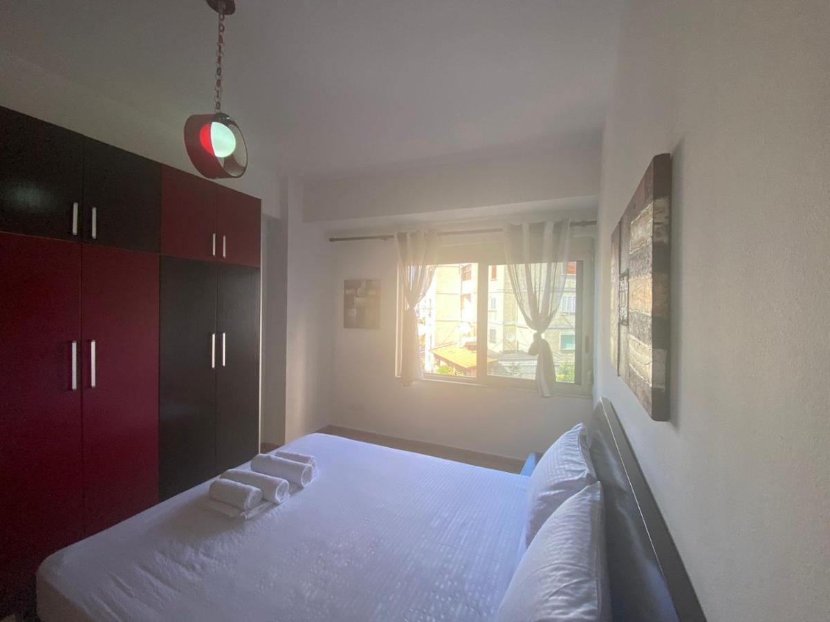 Nicole Apartments Rental Durrës Exteriör bild