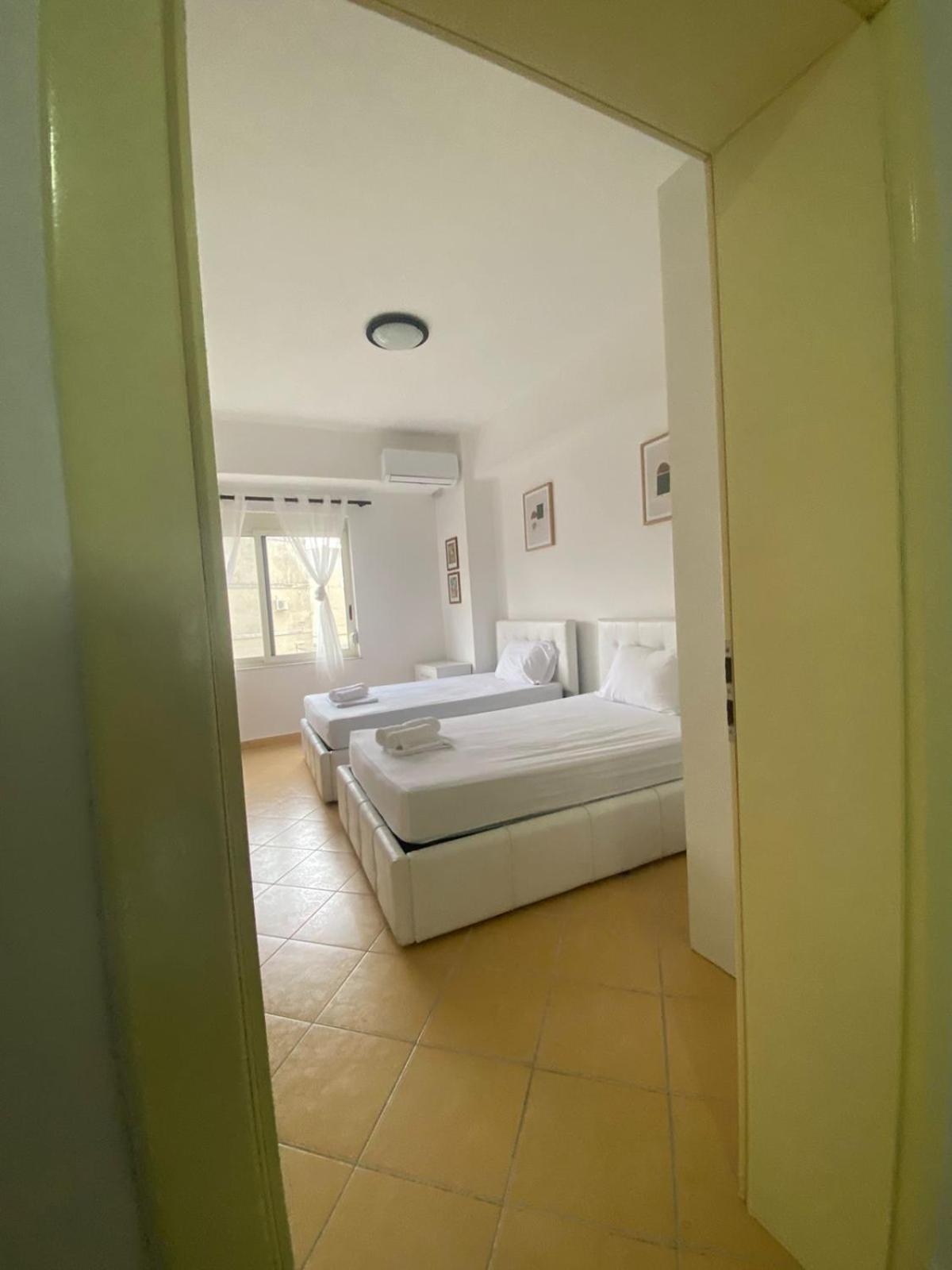 Nicole Apartments Rental Durrës Exteriör bild