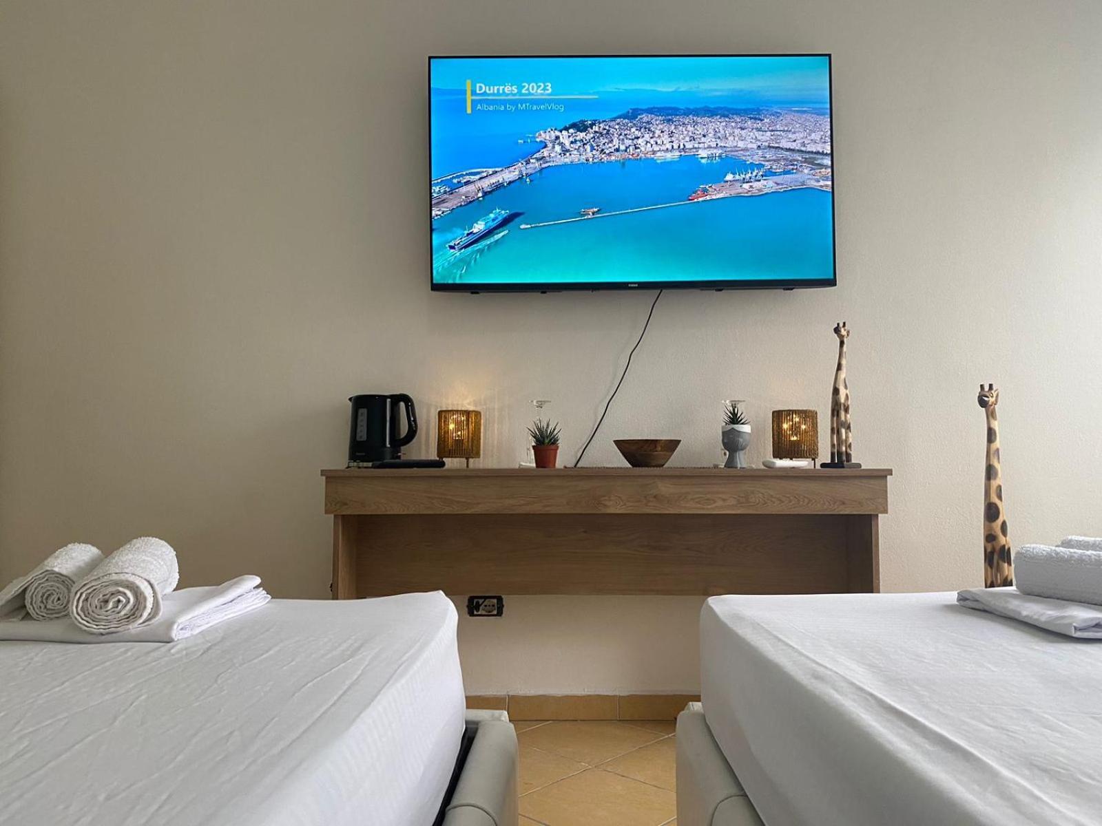 Nicole Apartments Rental Durrës Exteriör bild