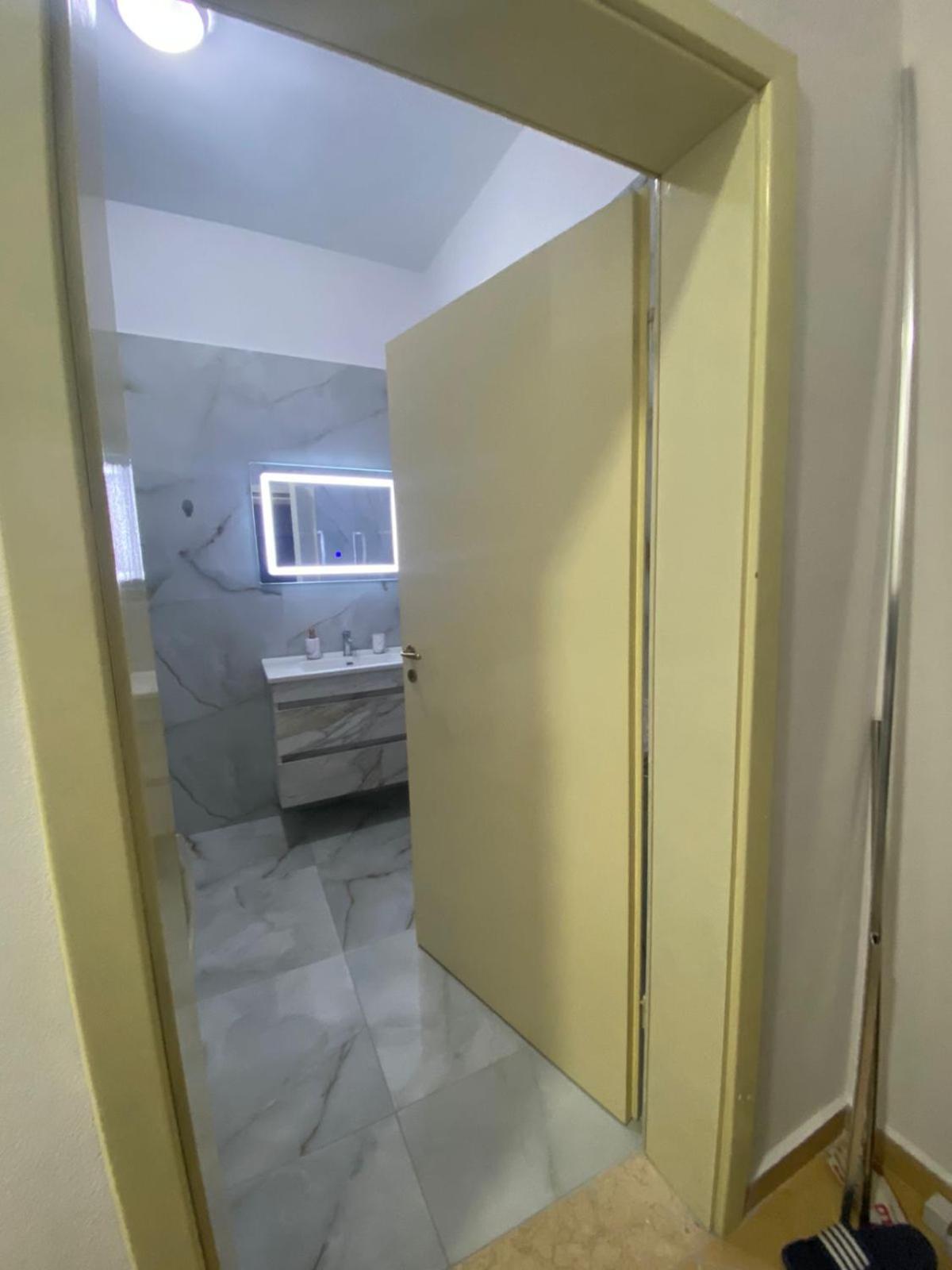 Nicole Apartments Rental Durrës Exteriör bild